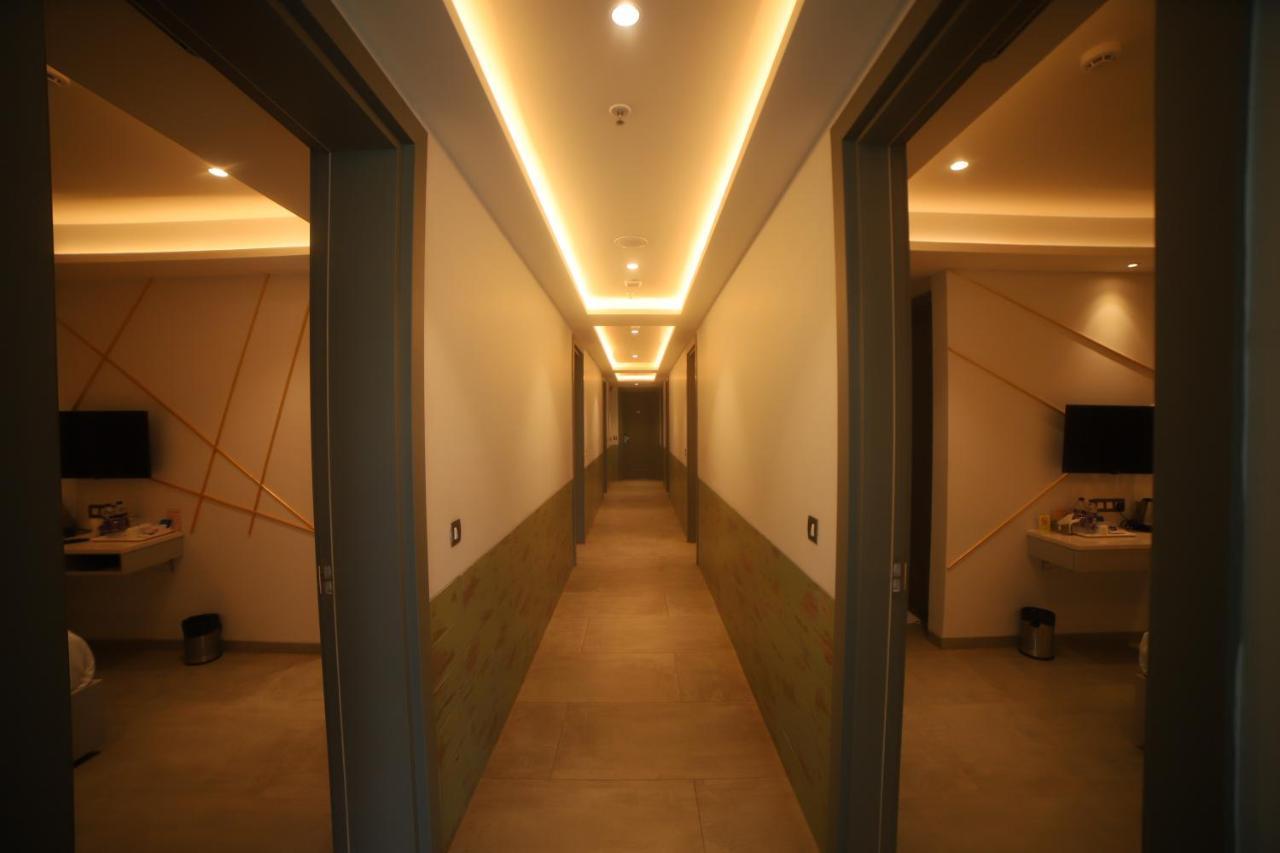 Waltair Abode Hotel